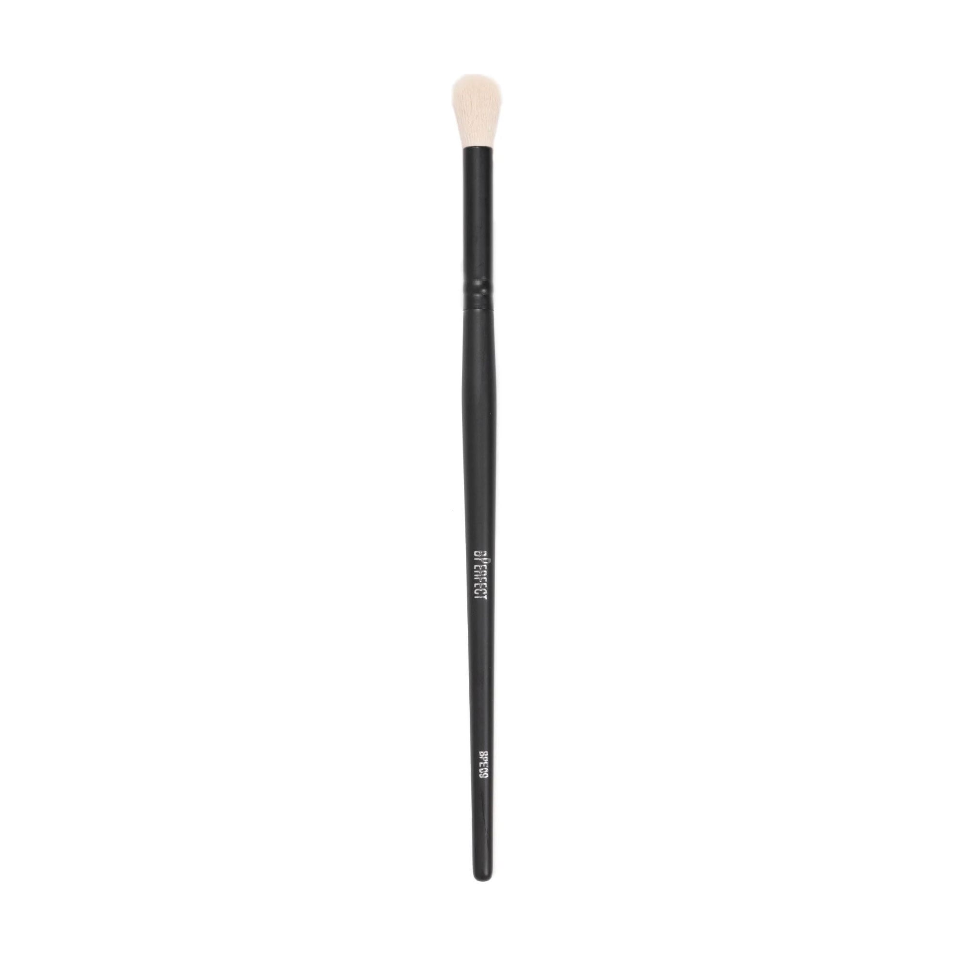 Пензлик для макіяжу очей BPerfect Cosmetics BPE09 Swoop and Fluff Brush, 1 шт